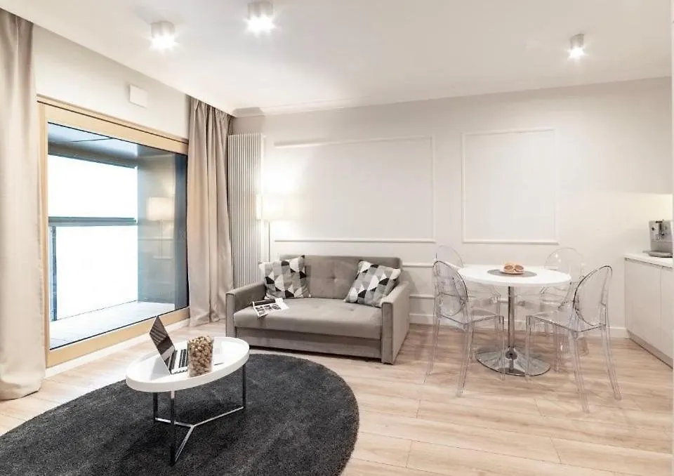 Mennica Residence Warsaw 0*,  Poland