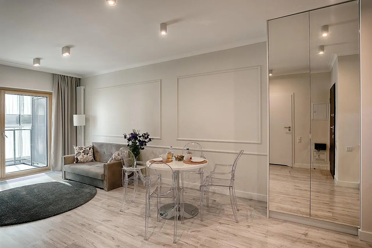 Mennica Residence Warszawa Polen